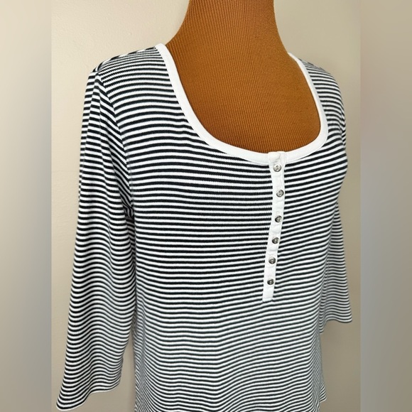 Chico's Black and White Striped Blouse 3/4 Length Sleeve Size Large - Picture 2 of 6